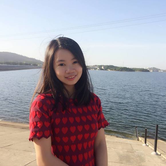 Poshmark profile picture for @apoptosis